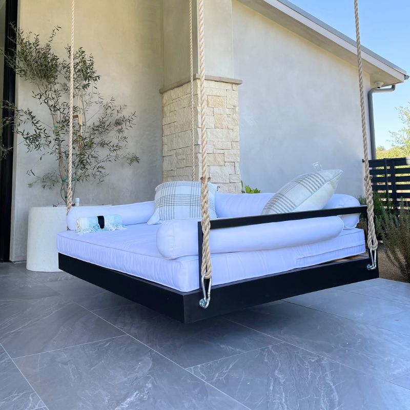 Solana Swing Bed