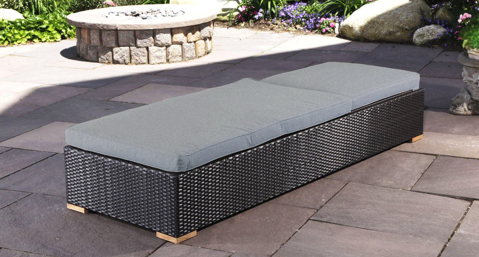 Salina Outdoor Lounge Chair Set