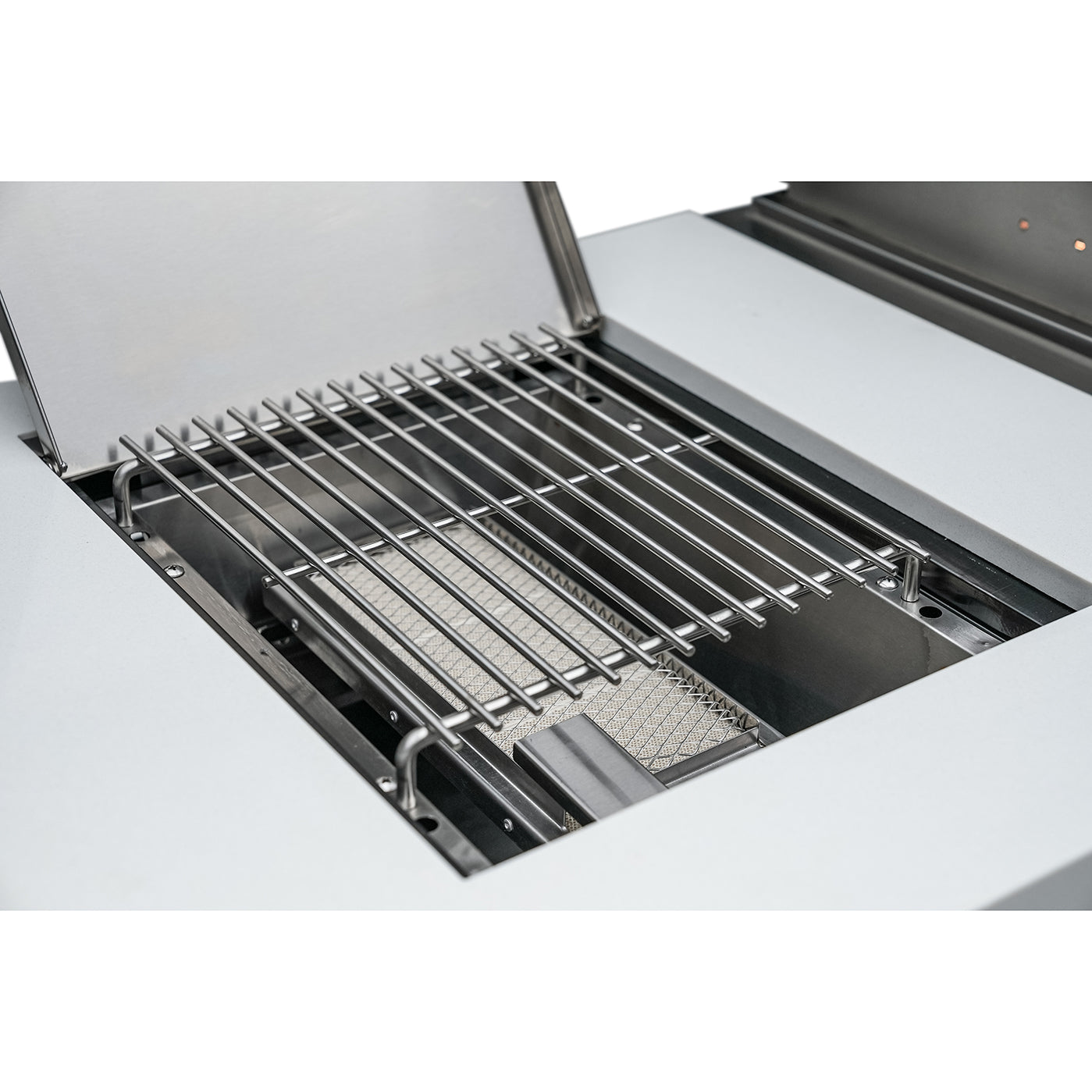 Mont Alpi 400 Deluxe BBQ Grill Island with L-Shape, Beverage Center & Fridge - MAi400-D90BEVFC
