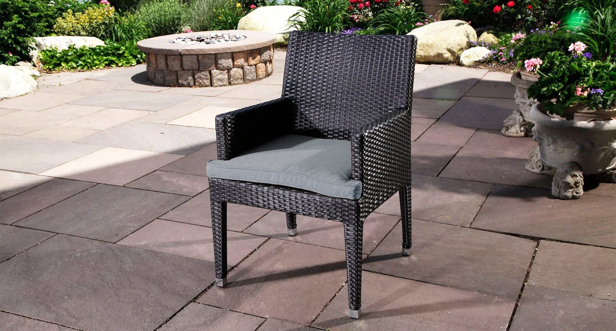 Salina Outdoor Dining Set for 6